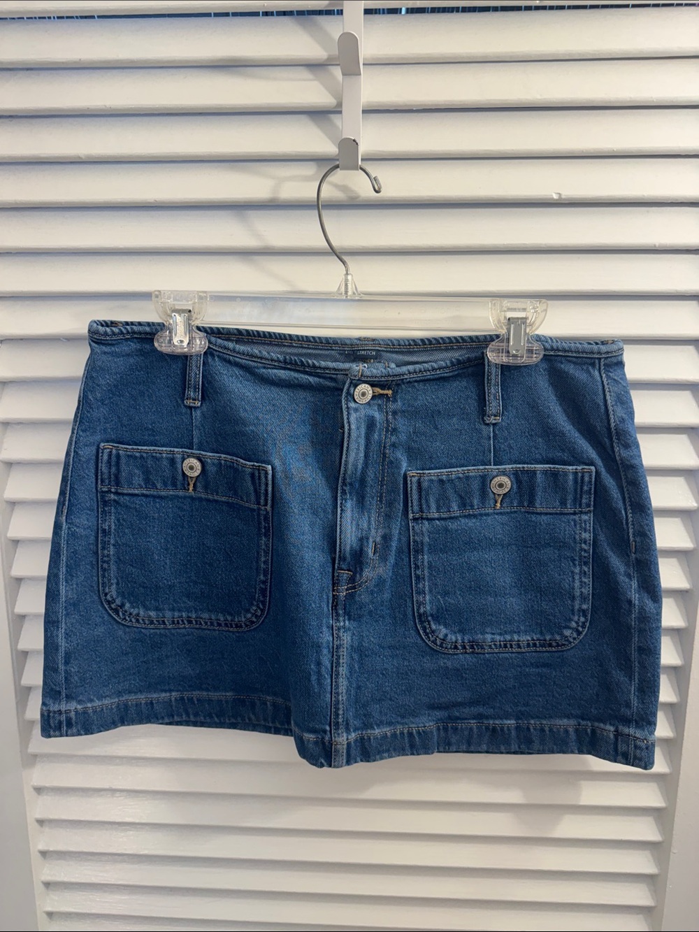 NWT AE Stretch Low-Rise A-Line Denim Mini Skirt - Size 8